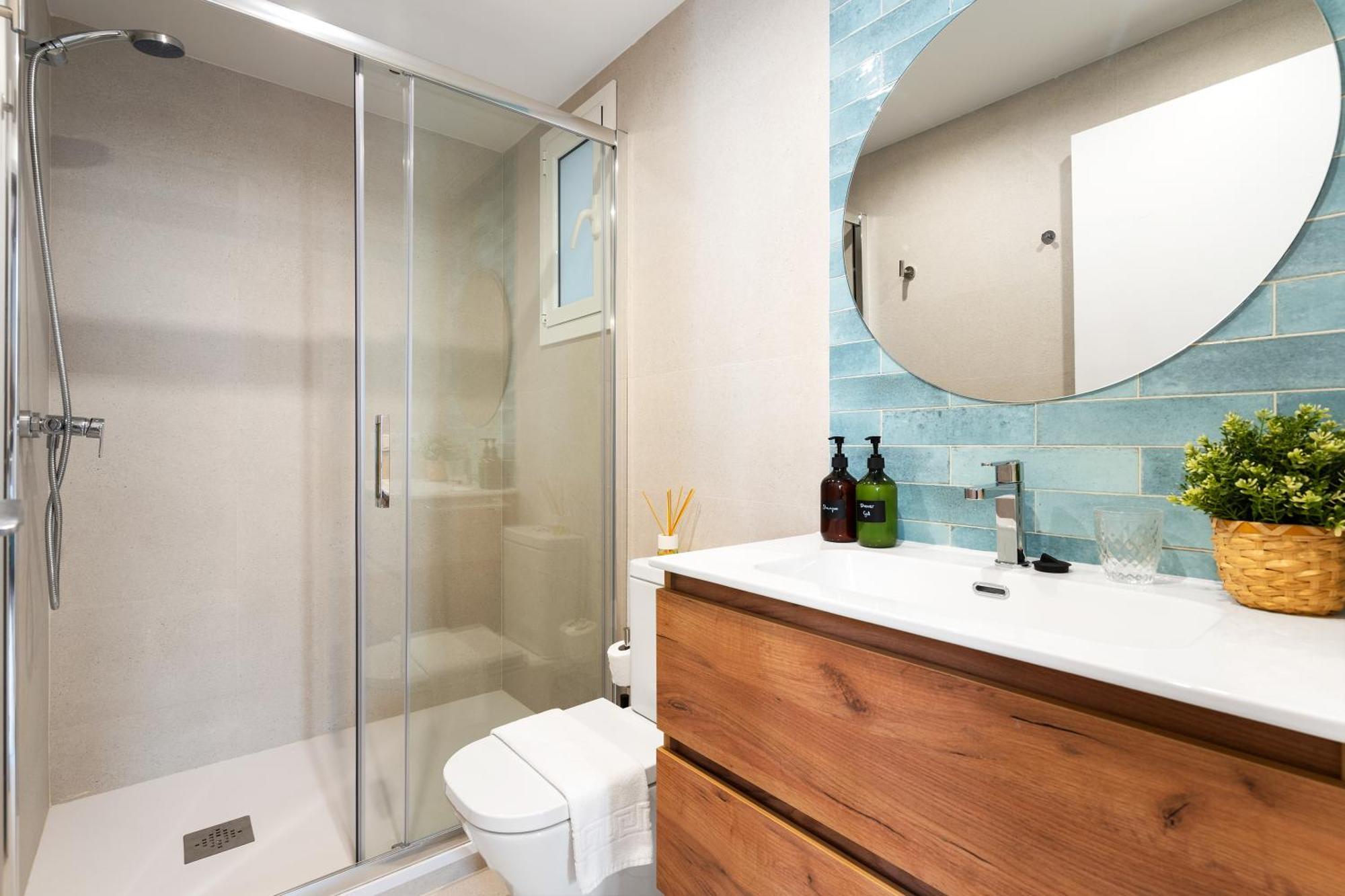Lodging Apartments Beach Studio 11 Барселона Экстерьер фото