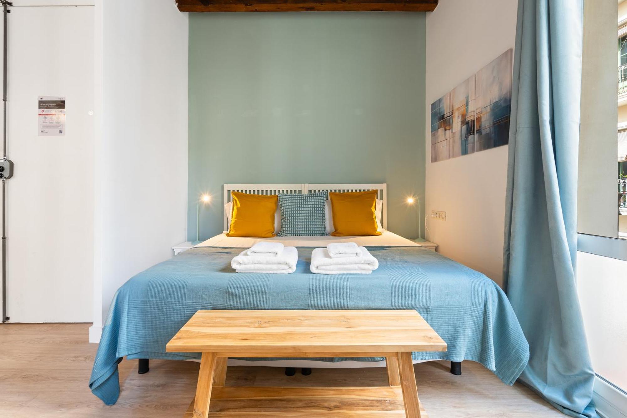 Lodging Apartments Beach Studio 11 Барселона Экстерьер фото